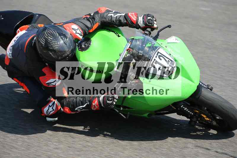 /Archiv-2023/28 05.06.2023 Moto Club Anneau du Rhin/rouge-expert/12